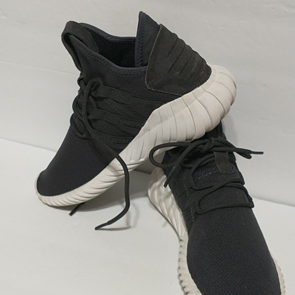 ADIDAS Tubular Dawn Sneakers Tennis women dark Grey Shoes size 6 - Picture 4 of 9